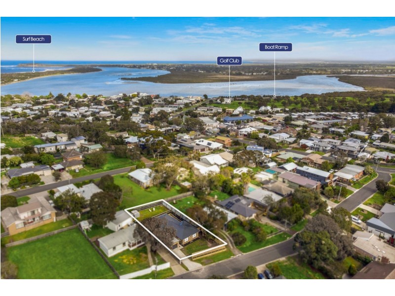 82 Lake Avenue, Ocean Grove VIC 3226