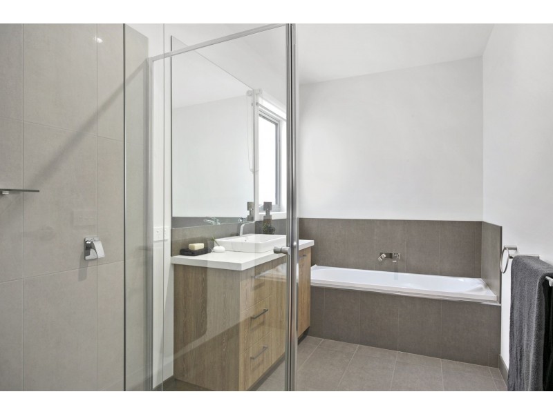 107A Draper Street, Ocean Grove VIC 3226