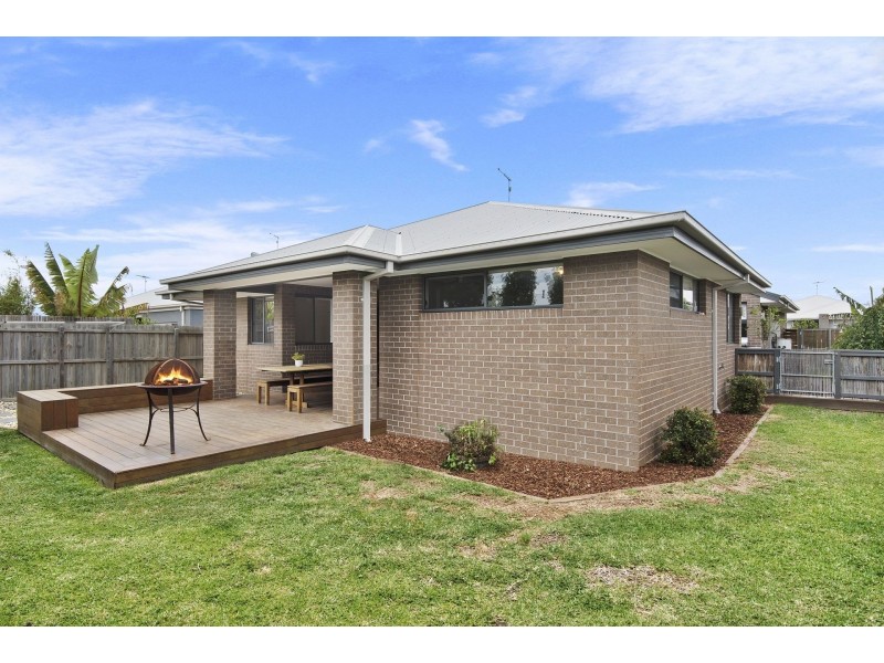 10 Merlan Street, Ocean Grove VIC 3226