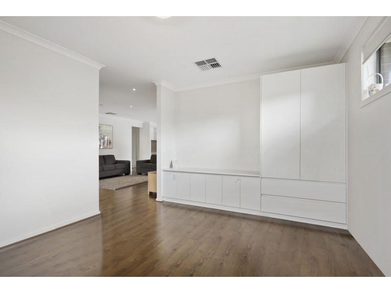 10 Merlan Street, Ocean Grove VIC 3226