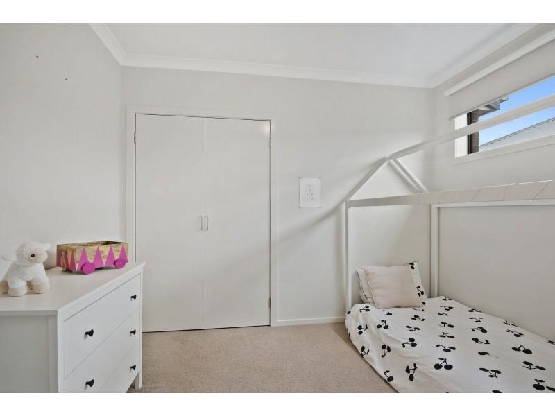 10 Merlan Street, Ocean Grove VIC 3226