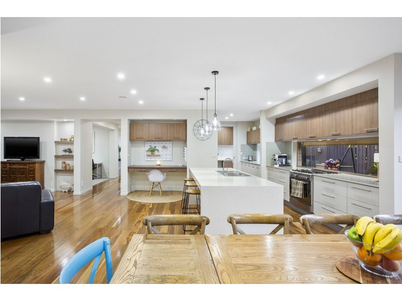 57 Oakdean Boulevard, Ocean Grove VIC 3226