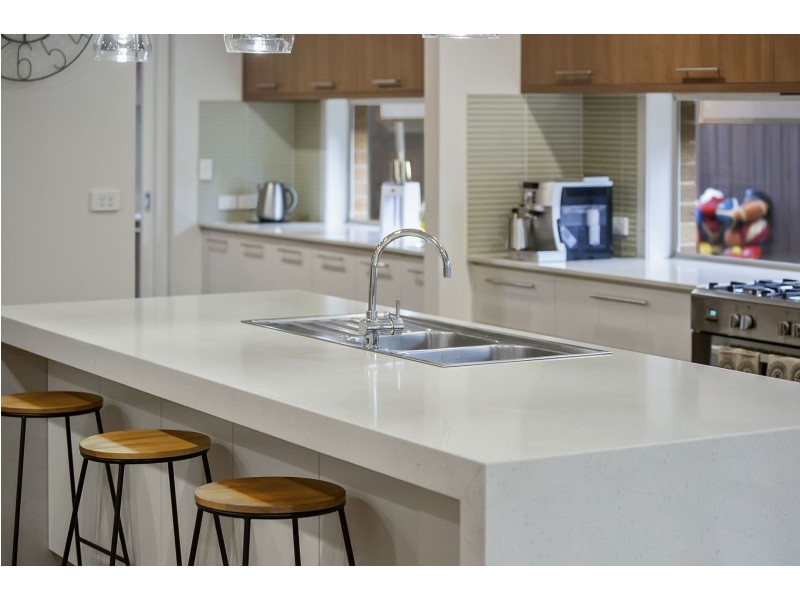 57 Oakdean Boulevard, Ocean Grove VIC 3226