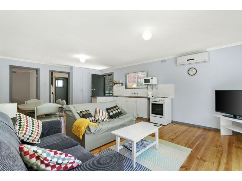 19 Sheepwash Road, Barwon Heads VIC 3227