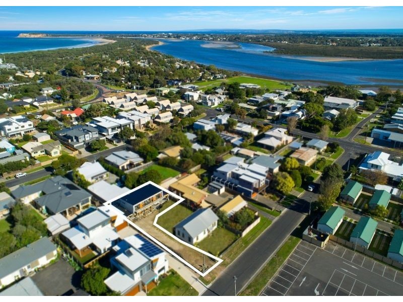26B Lelean St, Ocean Grove VIC 3226