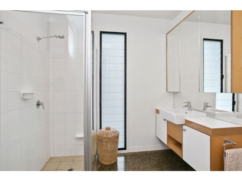 2/65-67 Golf Links Road, Barwon Heads VIC 3227