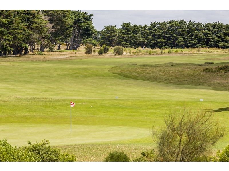 14 Plantation Drive, Barwon Heads VIC 3227