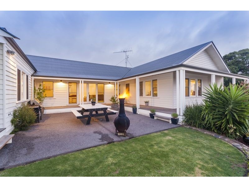 16 Furneaux Close, Barwon Heads VIC 3227