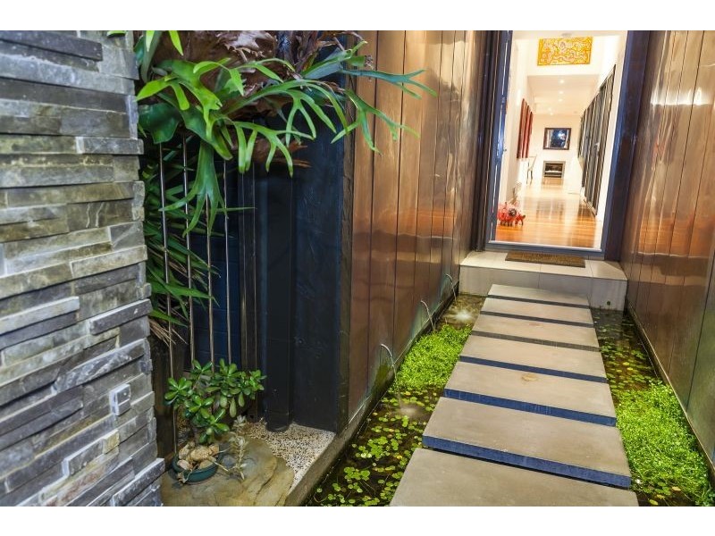 19 Punt Rd, Barwon Heads VIC 3227