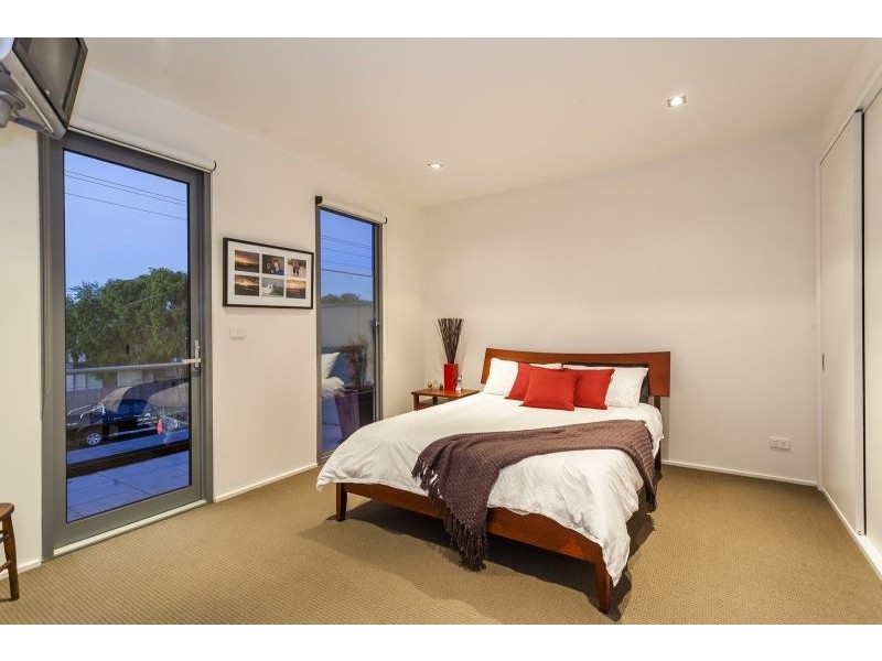 19 Punt Rd, Barwon Heads VIC 3227