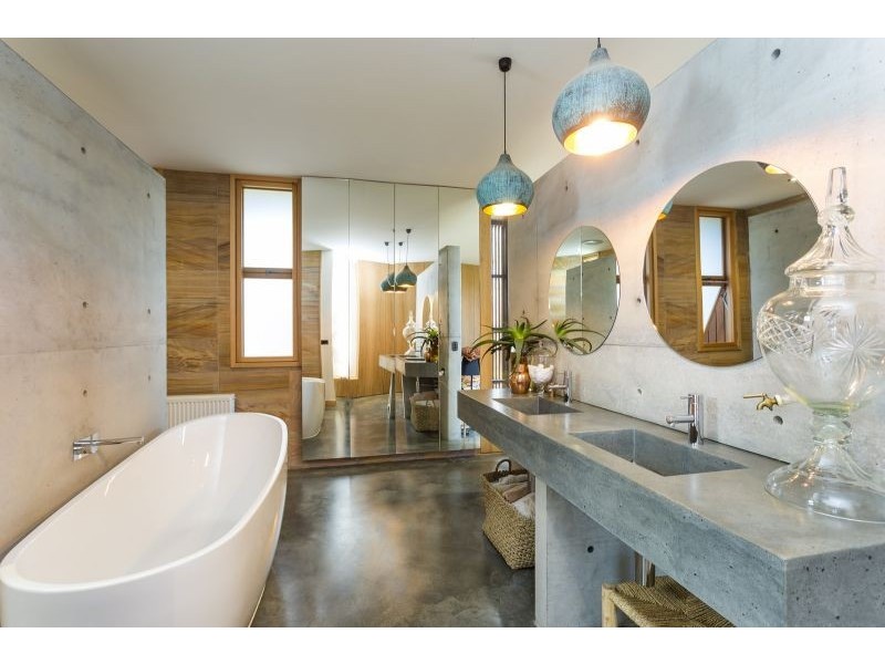 19 Fourth Loop, Barwon Heads VIC 3227