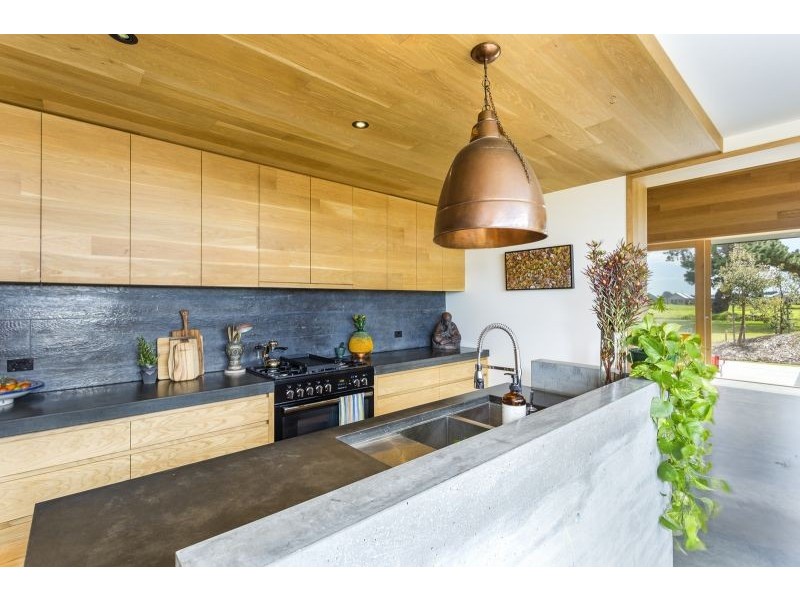 19 Fourth Loop, Barwon Heads VIC 3227