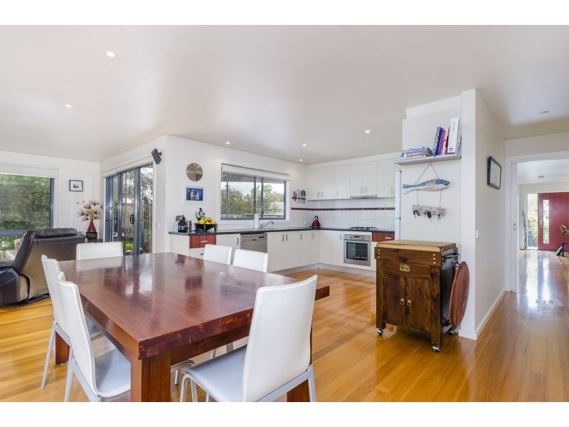 12 Furneaux Close, Barwon Heads VIC 3227