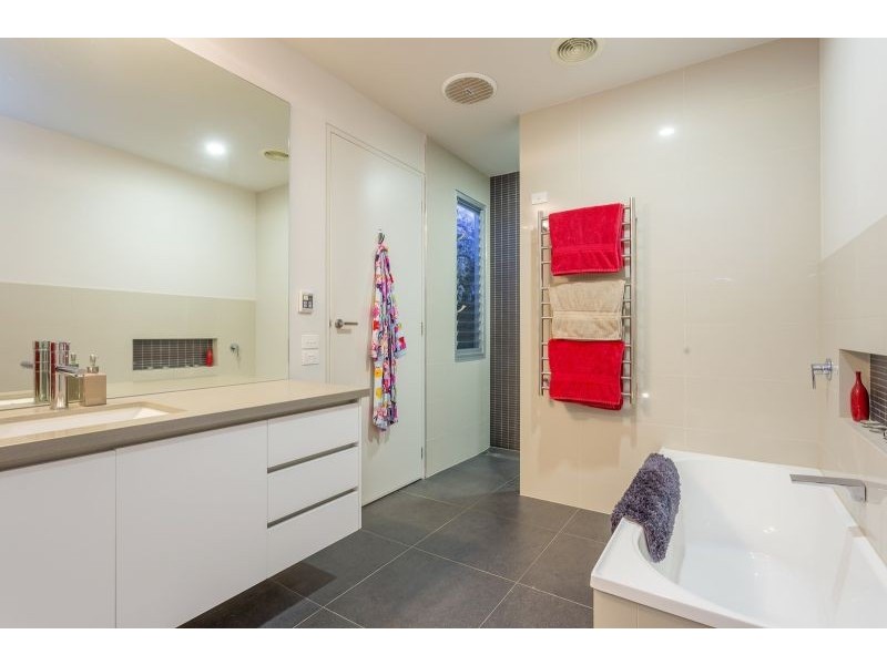 25 Thorn Street, Barwon Heads VIC 3227