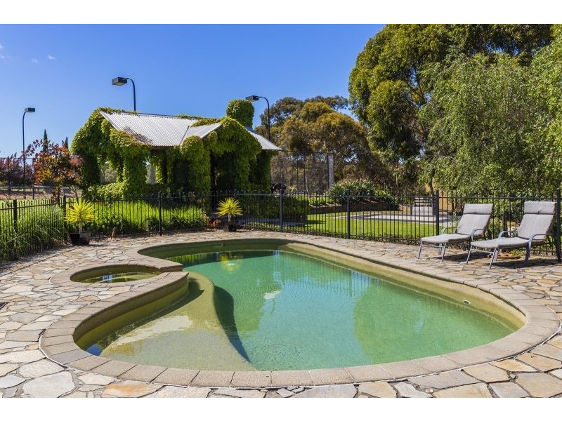 44 Hardings Road, Wallington VIC 3221