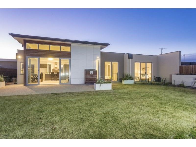 4/11 Plantation Drive, Barwon Heads VIC 3227