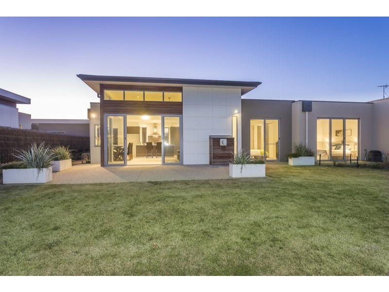4/11 Plantation Drive, Barwon Heads VIC 3227