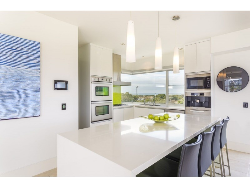 1 The Esplanade, Ocean Grove VIC 3226