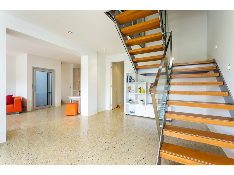 1 The Esplanade, Ocean Grove VIC 3226