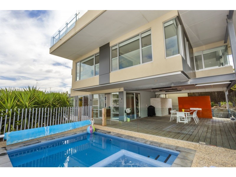 1 The Esplanade, Ocean Grove VIC 3226