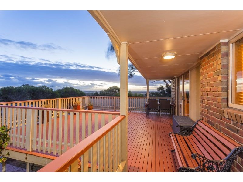 11 Cruickshank Avenue, Ocean Grove VIC 3226