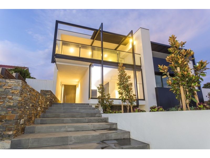 1/131 Dare Street, Ocean Grove VIC 3226