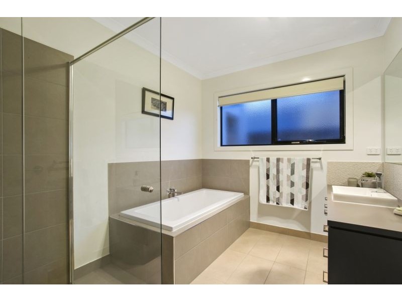 13 Eddystone Court, Barwon Heads VIC 3227