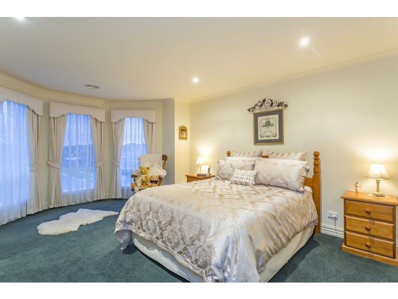 51 Tareeda Way, Ocean Grove VIC 3226