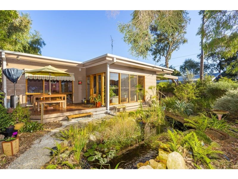 9 Saratoga Avenue, Barwon Heads VIC 3227