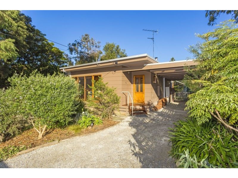 9 Saratoga Avenue, Barwon Heads VIC 3227