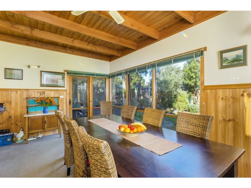 9 Saratoga Avenue, Barwon Heads VIC 3227