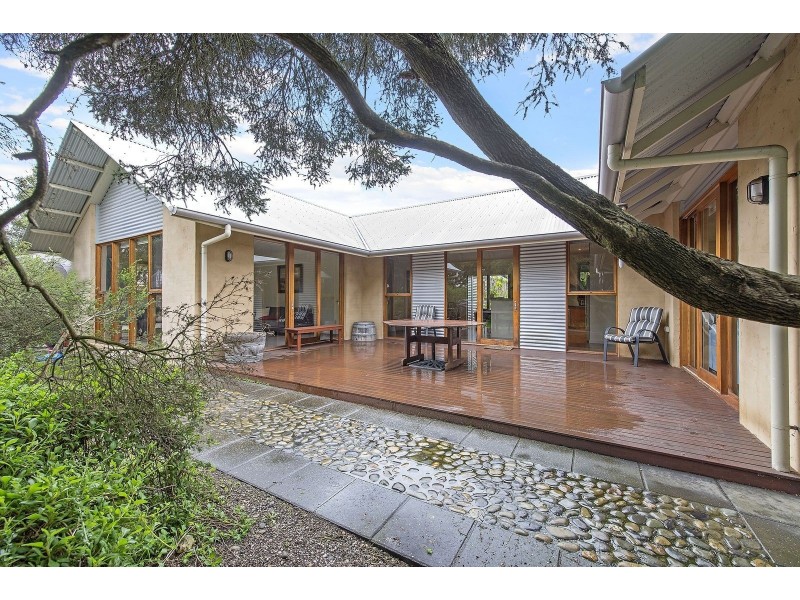 6 Warrenbeen Court, Barwon Heads VIC 3227