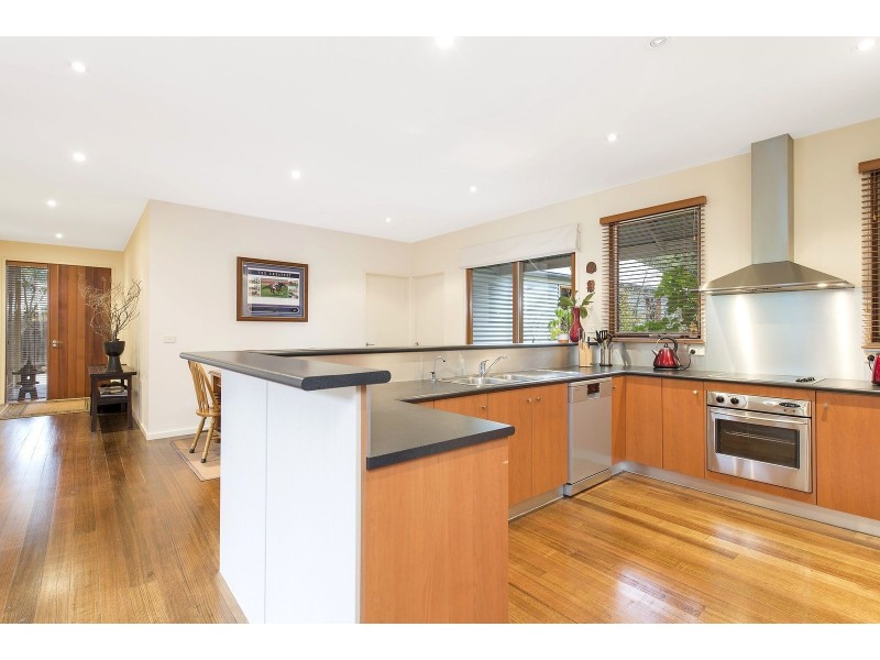 6 Warrenbeen Court, Barwon Heads VIC 3227