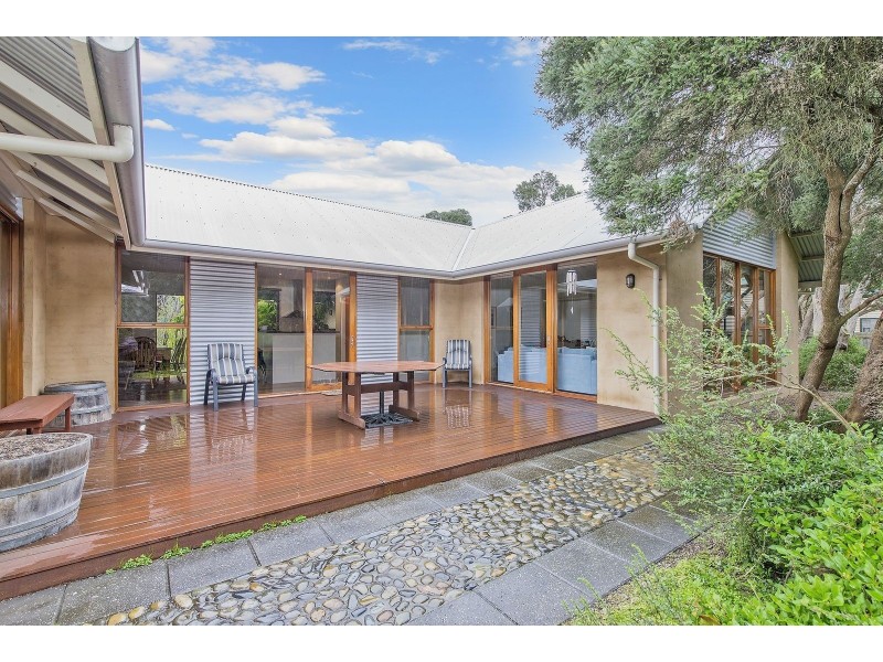 6 Warrenbeen Court, Barwon Heads VIC 3227