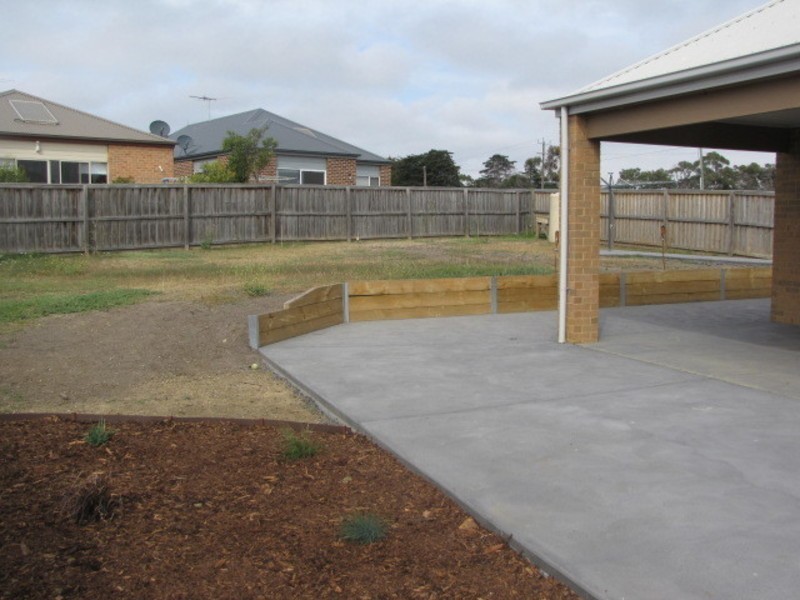 33 Marvins Place, Marshall VIC 3216