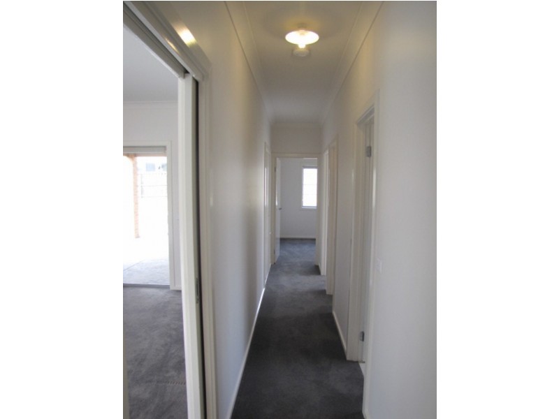 33 Marvins Place, Marshall VIC 3216