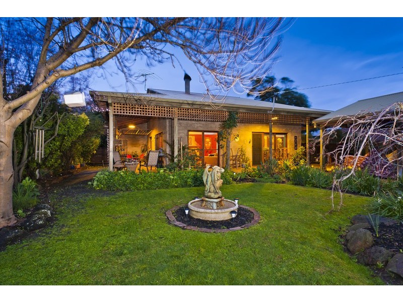 34 Grubb Road, Ocean Grove VIC 3226