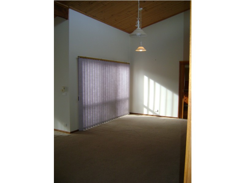 8 Trident Court, Ocean Grove VIC 3226