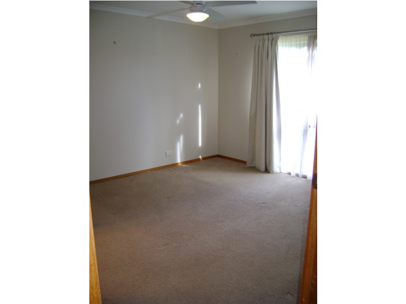 8 Trident Court, Ocean Grove VIC 3226