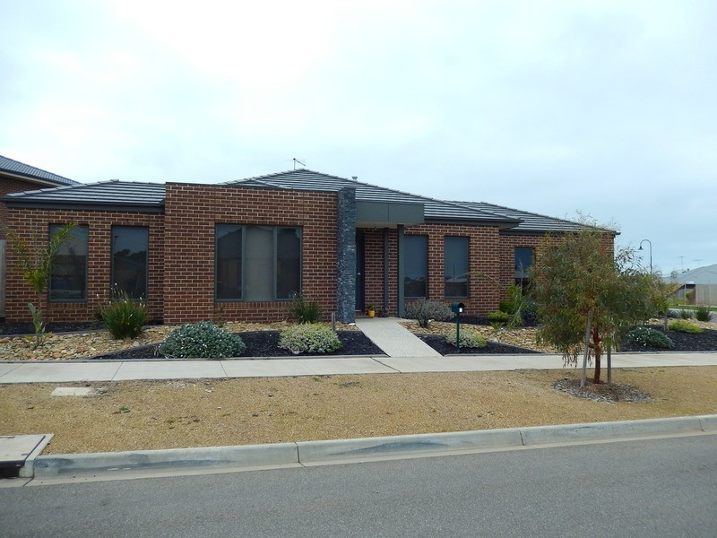 2 Shelburn Way, Ocean Grove VIC 3226