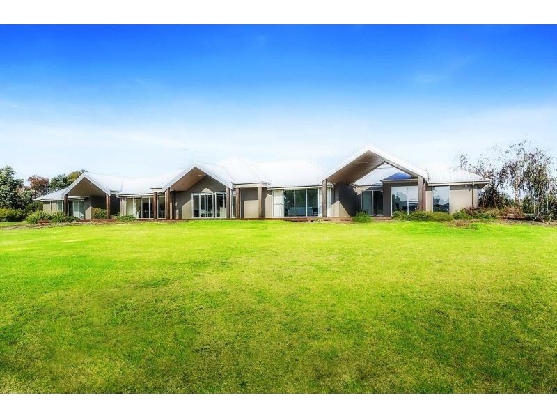 103 Malpas Drive, Wallington VIC 3221