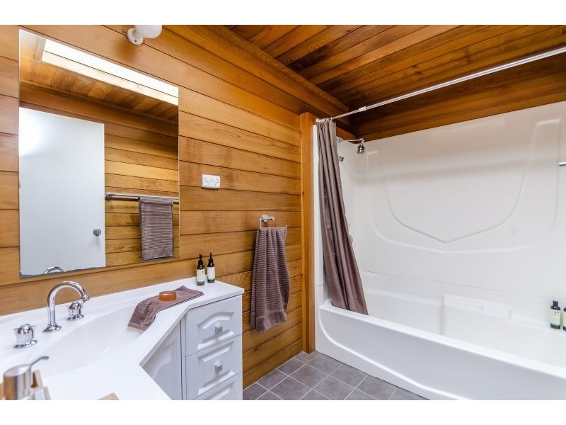 9 Altair St, Ocean Grove VIC 3226