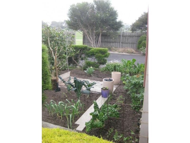 10/19 Lake Avenue, Ocean Grove VIC 3226