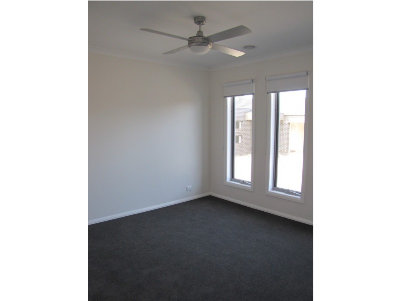 2/8-14  Dalkeith Crescent, Ocean Grove VIC 3226