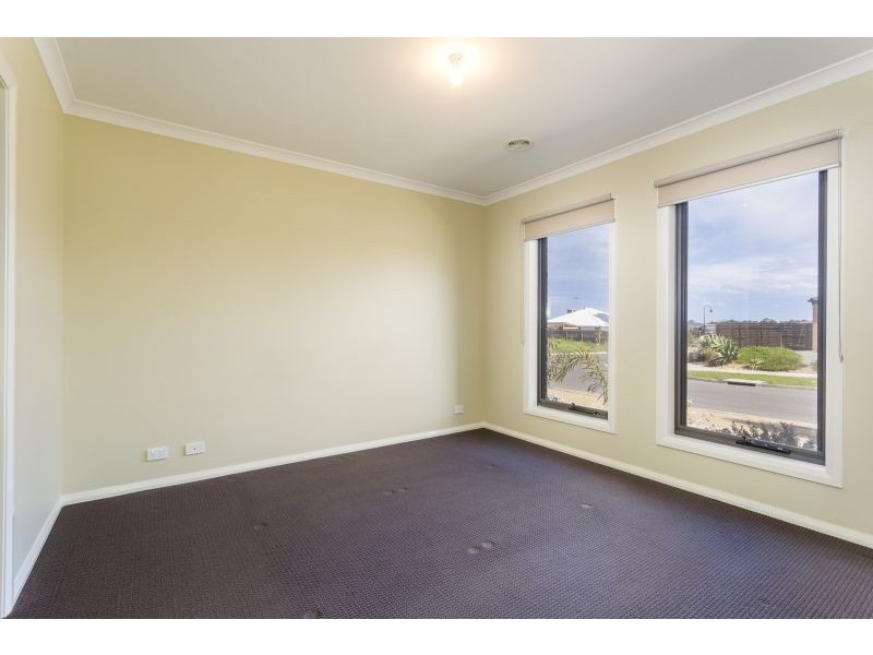 2 Shelburn Way, Ocean Grove VIC 3226