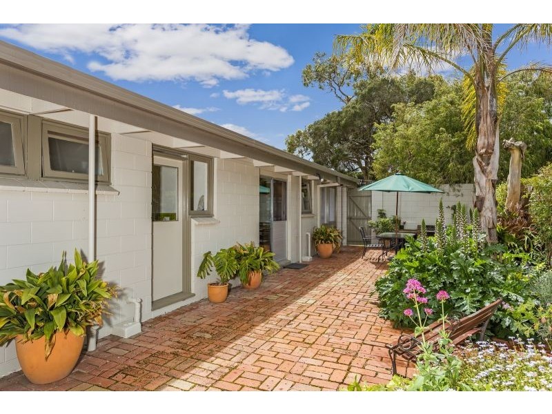 23 Saratoga Avenue, Barwon Heads VIC 3227