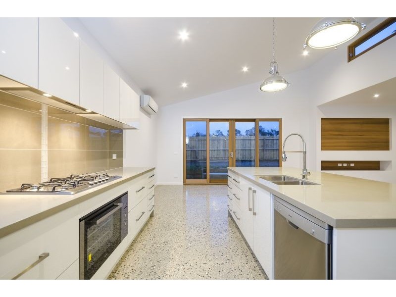 9 Thetis Street, Ocean Grove VIC 3226