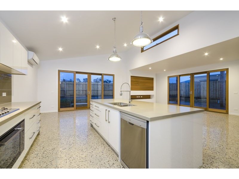 9 Thetis Street, Ocean Grove VIC 3226