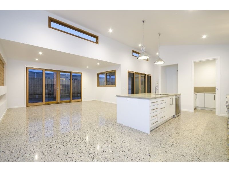 9 Thetis Street, Ocean Grove VIC 3226