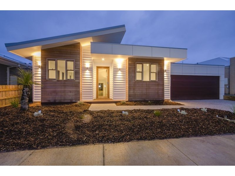 9 Thetis Street, Ocean Grove VIC 3226